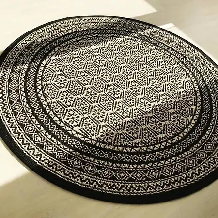 En élégance - Pont Rousseau Apartamento